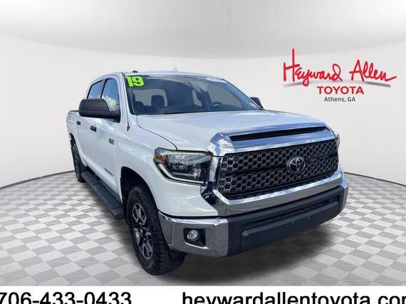 TOYOTA TUNDRA 2019 5TFDY5F1XKX855144 image