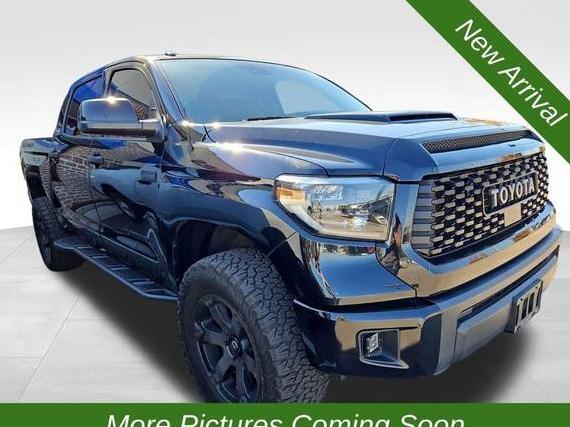 TOYOTA TUNDRA 2019 5TFDY5F10KX829944 image