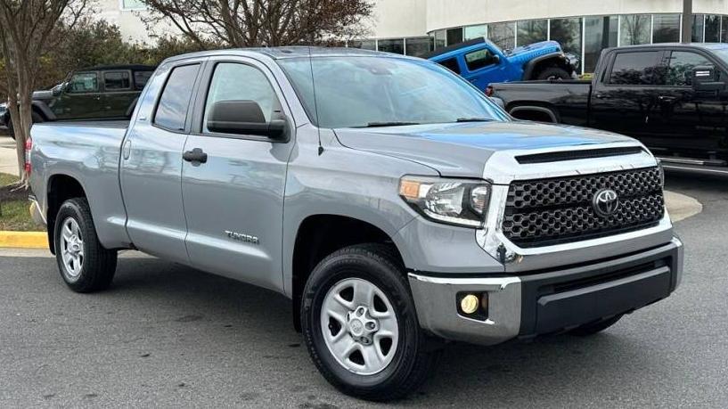 TOYOTA TUNDRA 2019 5TFUM5F15KX081140 image