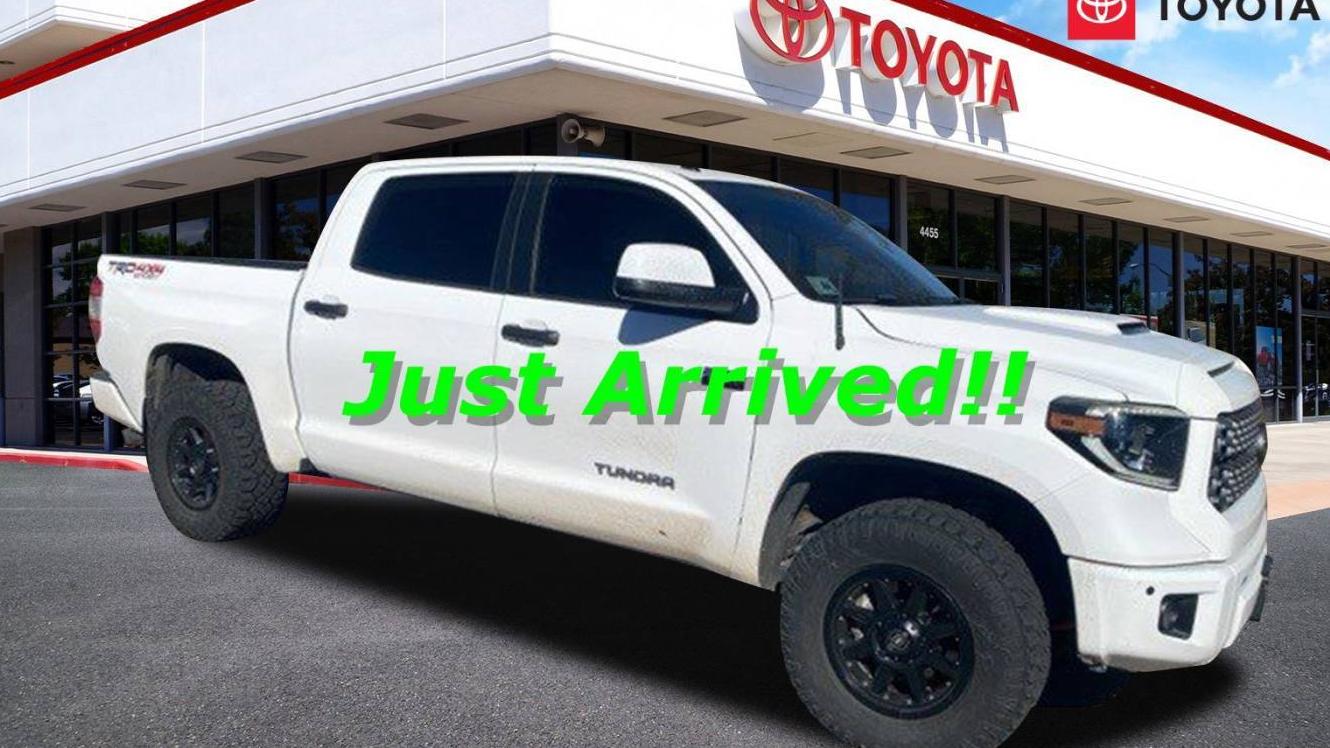 TOYOTA TUNDRA 2019 5TFDY5F19KX777486 image