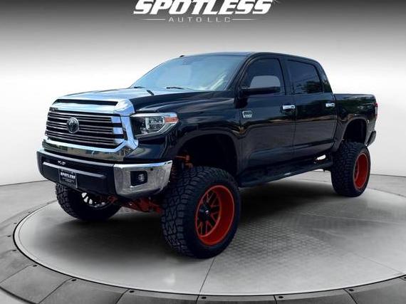 TOYOTA TUNDRA 2019 5TFAY5F14KX813314 image