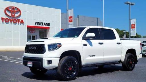 TOYOTA TUNDRA 2019 5TFDY5F13KX802236 image