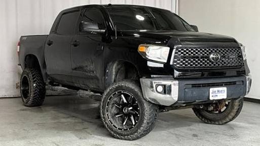 TOYOTA TUNDRA 2019 5TFDW5F12KX864992 image