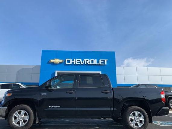 TOYOTA TUNDRA 2019 5TFDW5F11KX845284 image