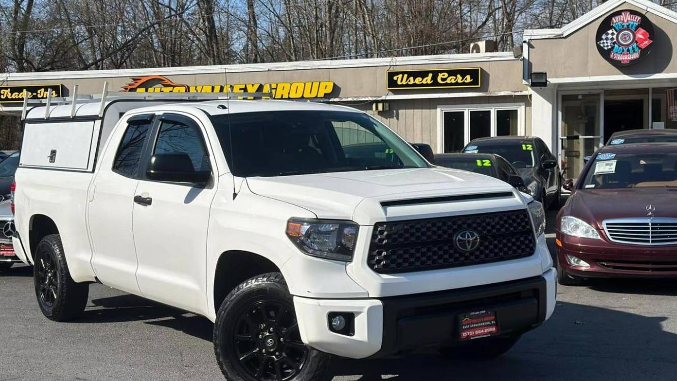 TOYOTA TUNDRA 2019 5TFUY5F15KX782880 image