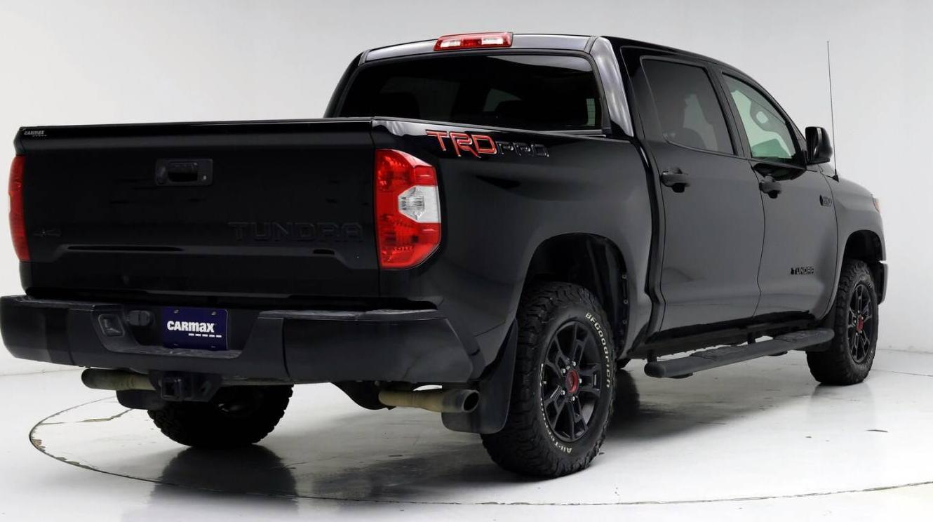 TOYOTA TUNDRA 2019 5TFDY5F10KX827594 image