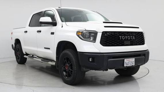 TOYOTA TUNDRA 2019 5TFDY5F12KX864260 image