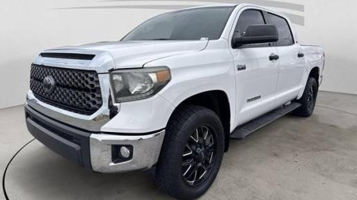 TOYOTA TUNDRA 2019 5TFDW5F18KX820401 image