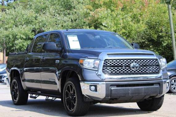 TOYOTA TUNDRA 2019 5TFDW5F12KX827618 image