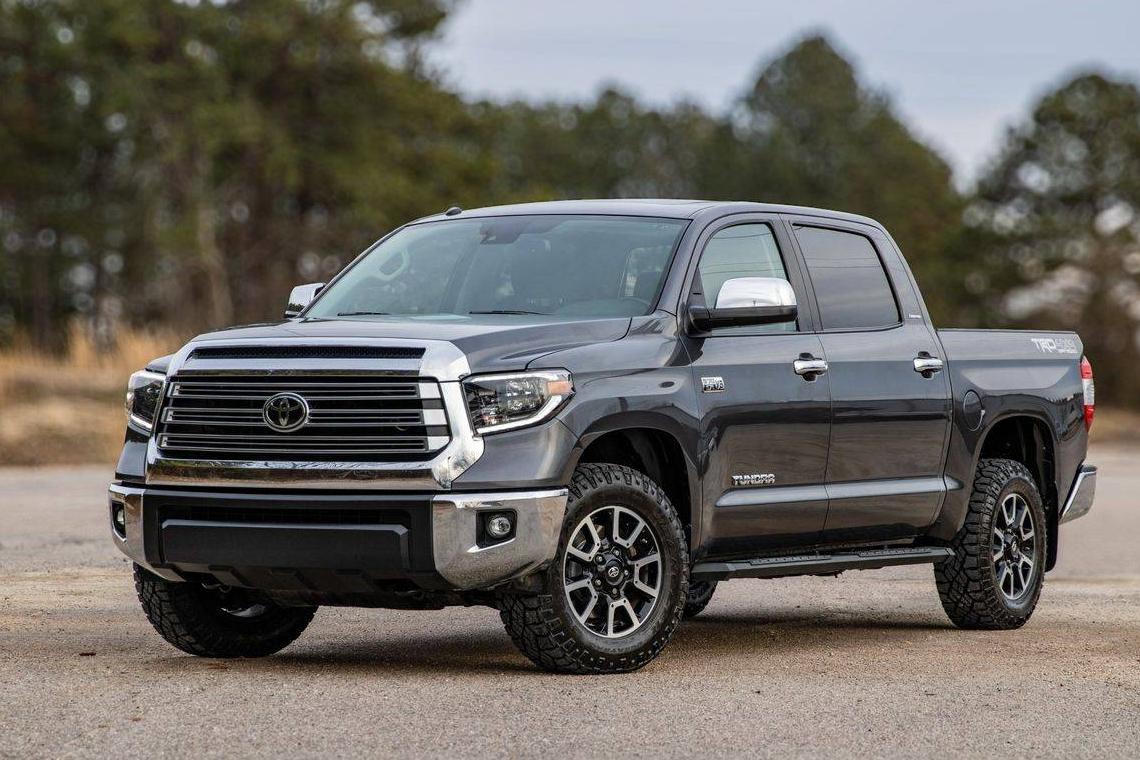 TOYOTA TUNDRA 2019 5TFHY5F17KX827917 image