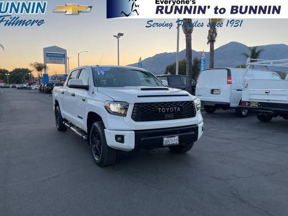 TOYOTA TUNDRA 2019 5TFDY5F15KX836288 image