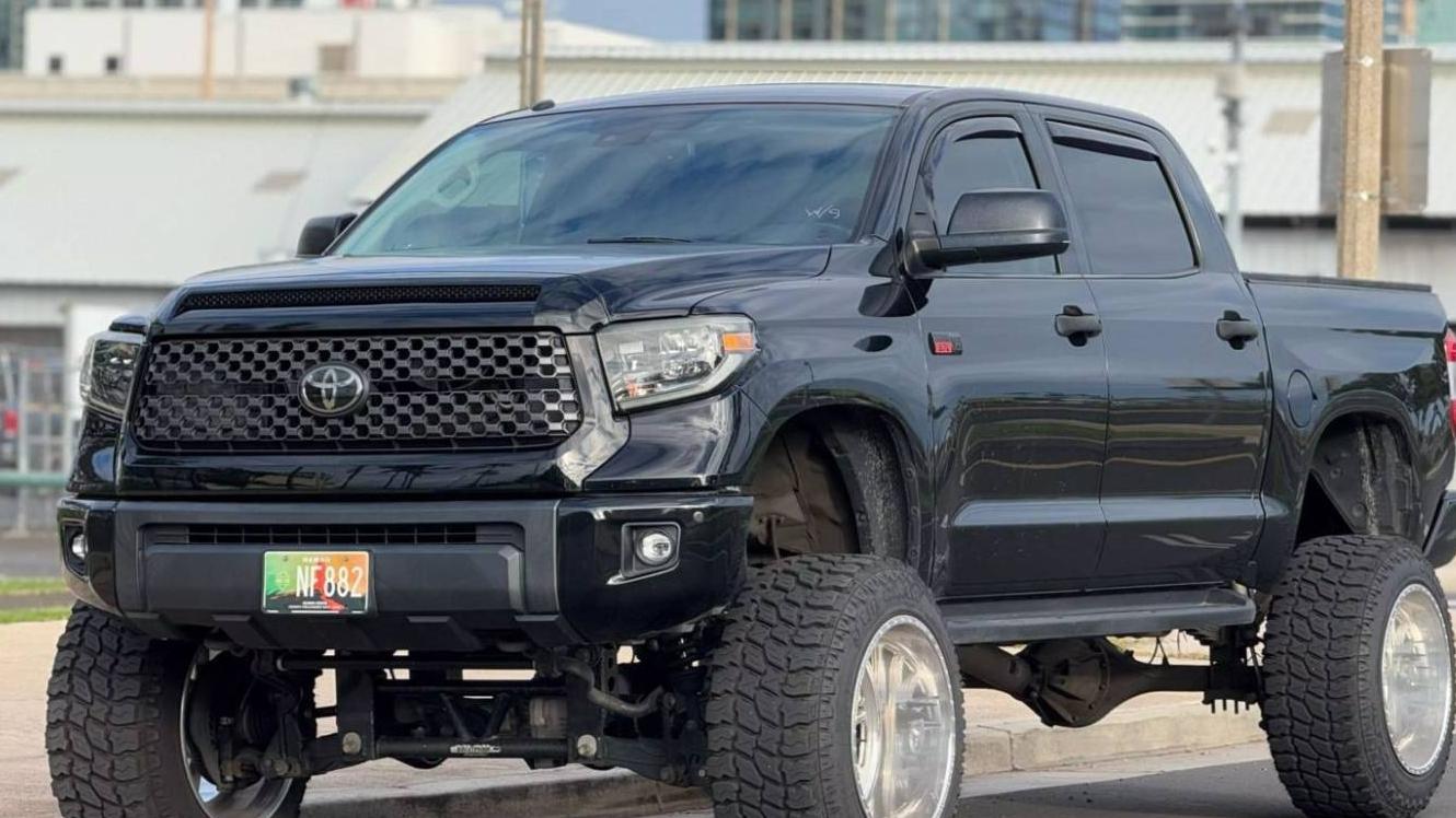 TOYOTA TUNDRA 2019 5TFDY5F14KX805338 image