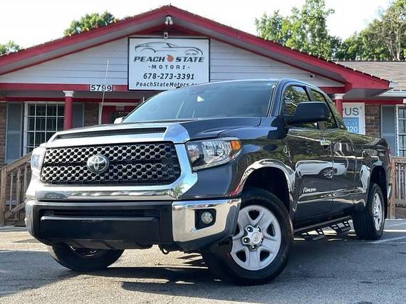 TOYOTA TUNDRA 2019 5TFRM5F17KX136855 image