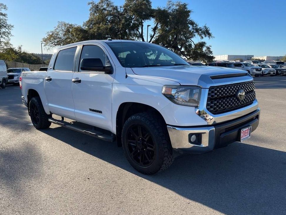 TOYOTA TUNDRA 2019 5TFEM5F19KX139741 image