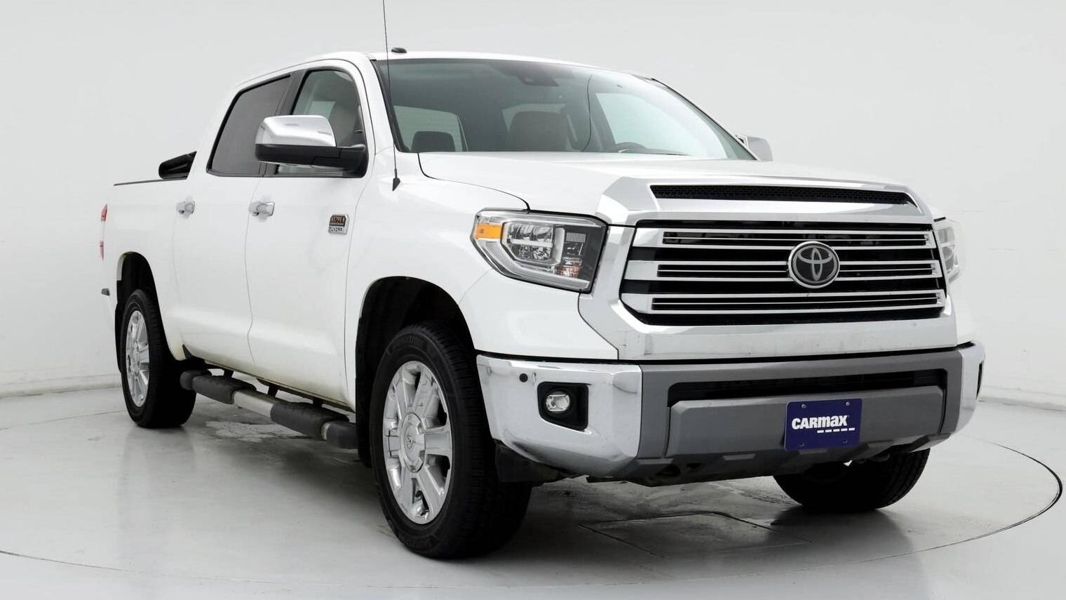 TOYOTA TUNDRA 2018 5TFAW5F16JX732156 image