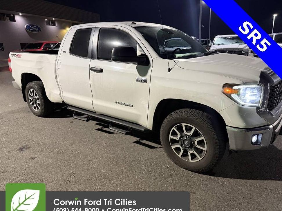 TOYOTA TUNDRA 2018 5TFUY5F17JX757199 image