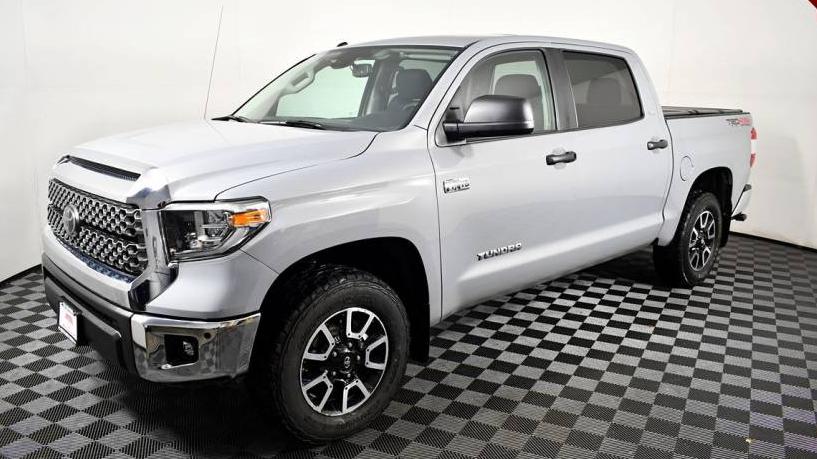 TOYOTA TUNDRA 2018 5TFDY5F18JX726849 image