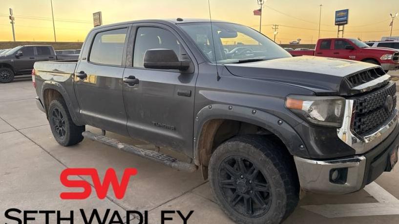 TOYOTA TUNDRA 2018 5TFDW5F1XJX749751 image