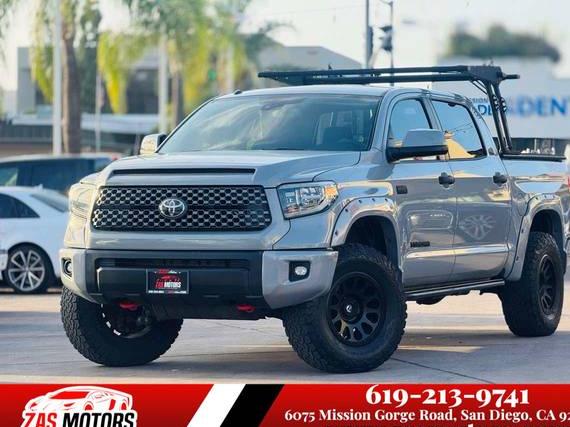 TOYOTA TUNDRA 2018 5TFDY5F10JX704330 image