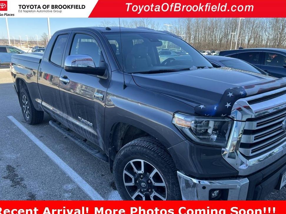 TOYOTA TUNDRA 2018 5TFBW5F15JX762026 image