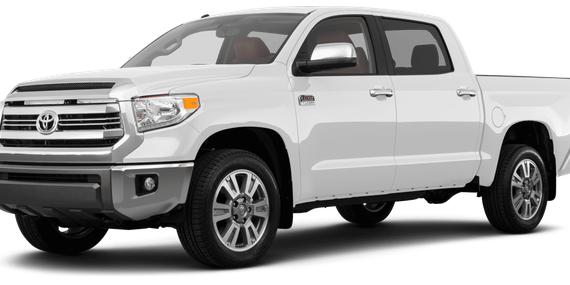 TOYOTA TUNDRA 2018 5TFAW5F15JX749370 image