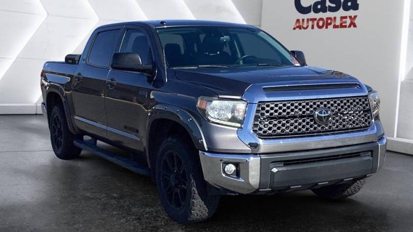 TOYOTA TUNDRA 2018 5TFDY5F12JX694724 image