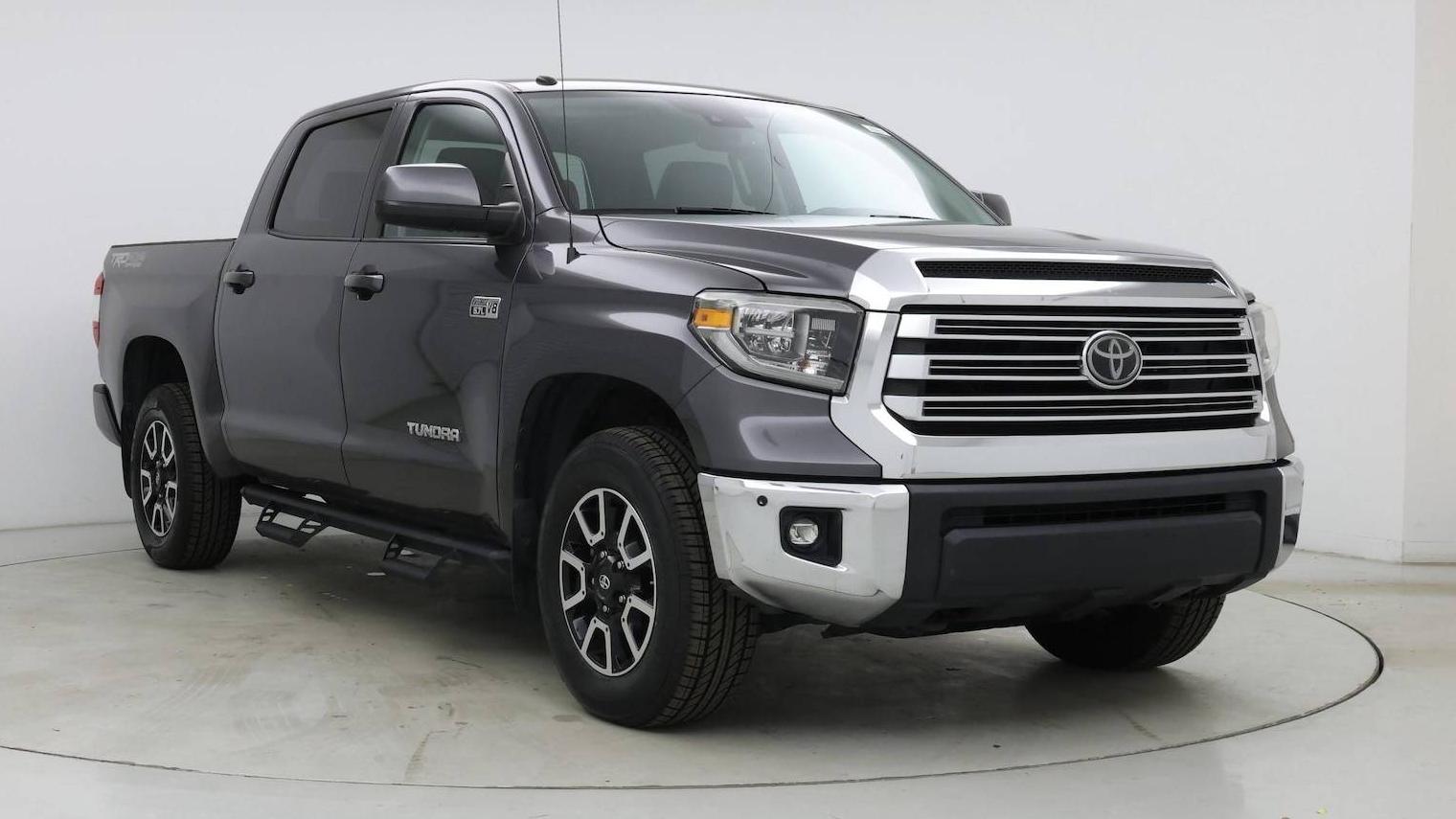 TOYOTA TUNDRA 2018 5TFHW5F18JX774102 image