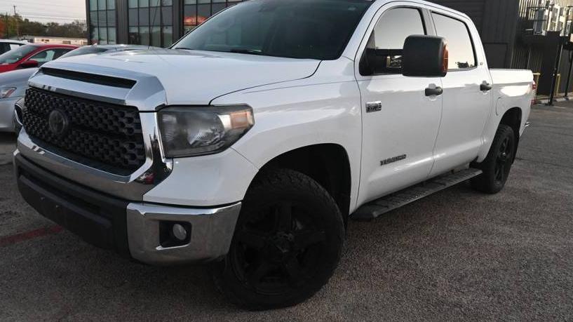 TOYOTA TUNDRA 2018 5TFDW5F12JX689366 image