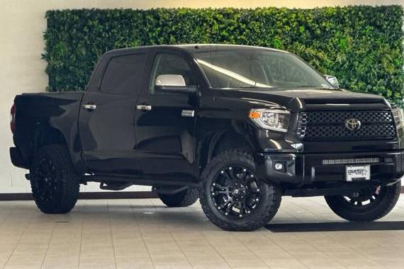 TOYOTA TUNDRA 2018 5TFAY5F17JX690980 image