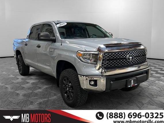 TOYOTA TUNDRA 2018 5TFDY5F12JX726572 image