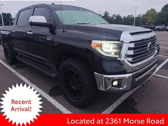 TOYOTA TUNDRA 2018 5TFAY5F18JX776735 image