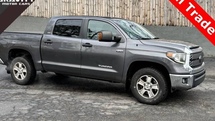 TOYOTA TUNDRA 2018 5TFDW5F17JX696717 image