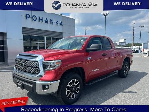 TOYOTA TUNDRA 2018 5TFUY5F1XJX680828 image