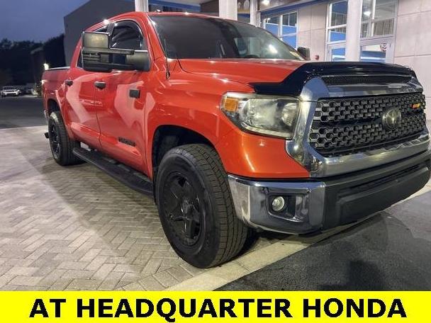 TOYOTA TUNDRA 2018 5TFDW5F17JX744569 image