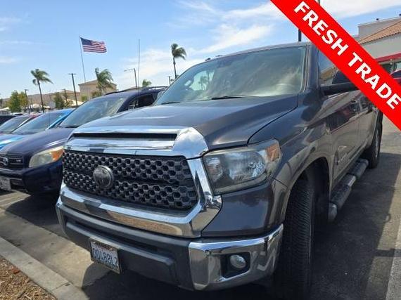 TOYOTA TUNDRA 2018 5TFRM5F19JX125760 image
