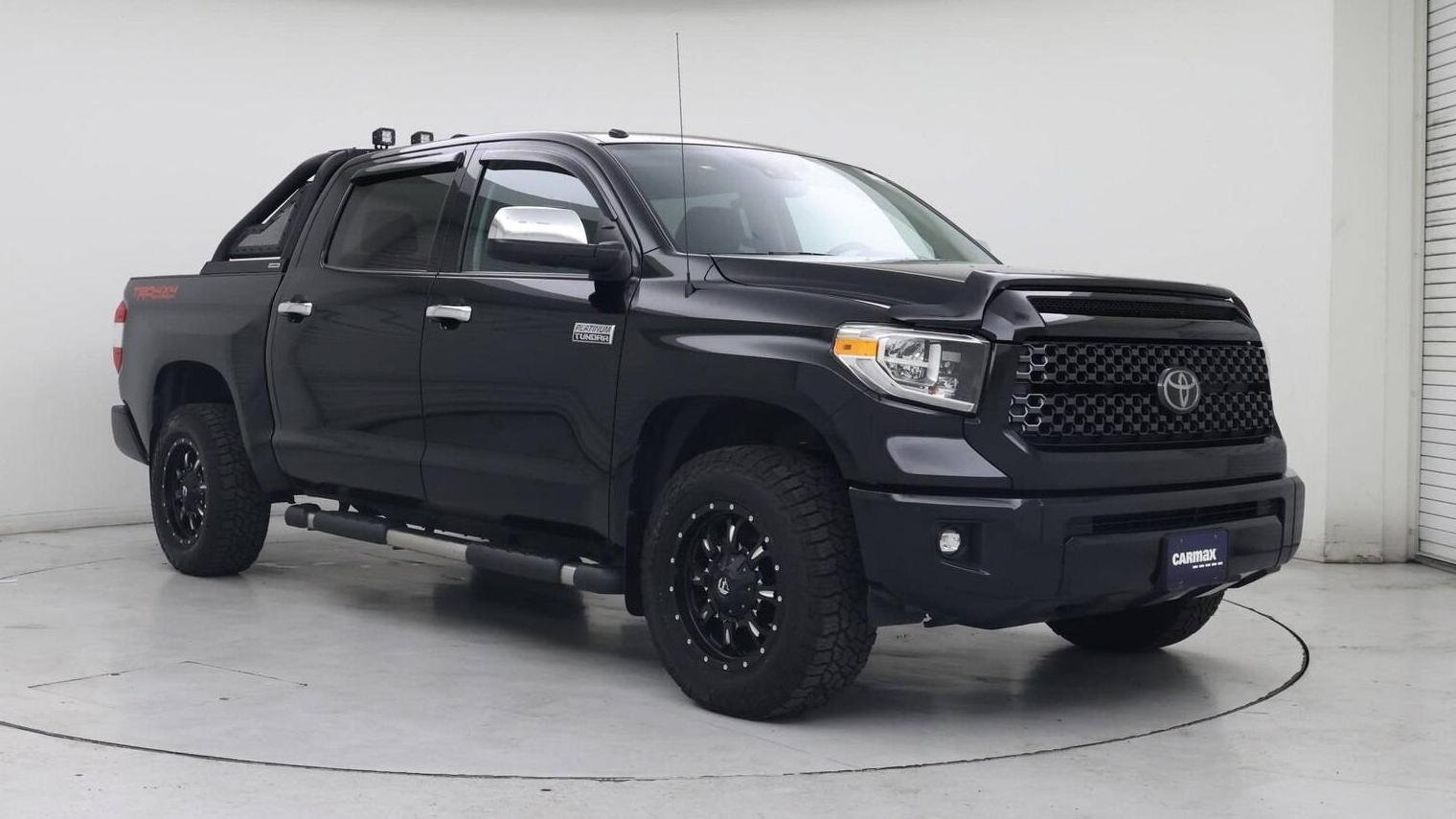 TOYOTA TUNDRA 2018 5TFAY5F16JX739277 image