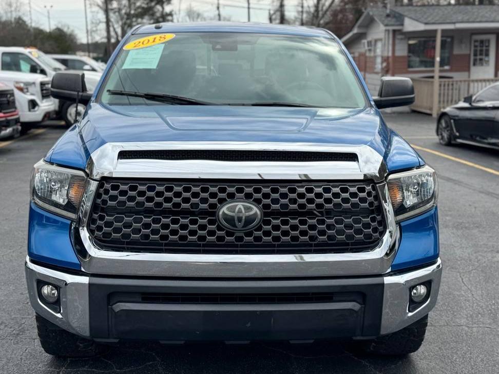 TOYOTA TUNDRA 2018 5TFRM5F17JX133811 image