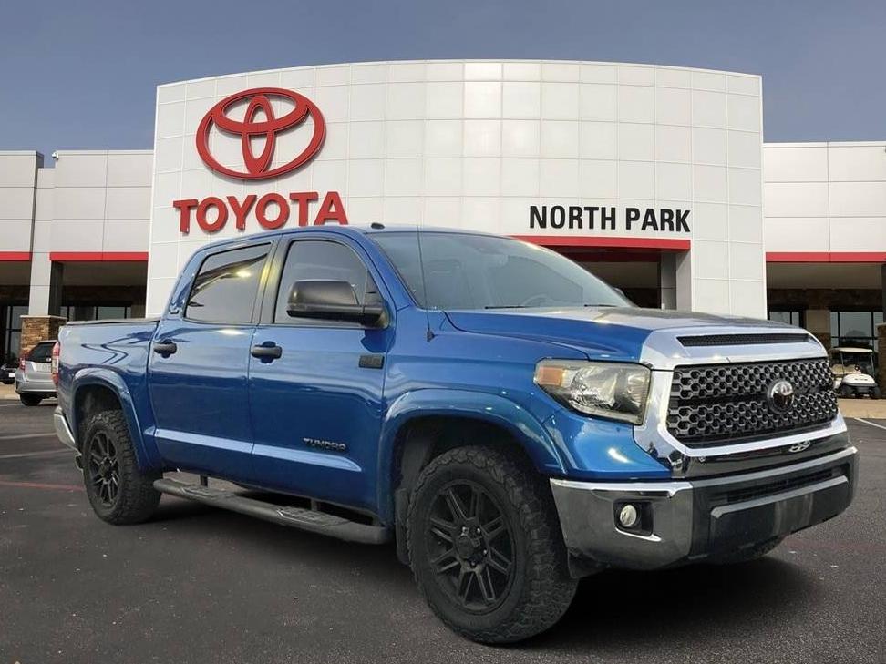 TOYOTA TUNDRA 2018 5TFEM5F17JX129739 image