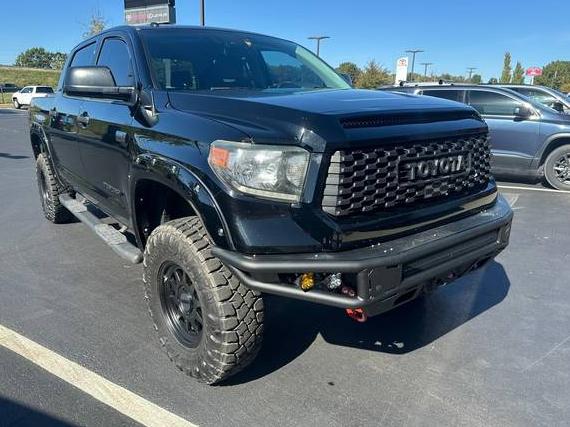 TOYOTA TUNDRA 2018 5TFDW5F19JX719544 image TOYOTA TUNDRA 2018 5TFDW5F19JX719544 image