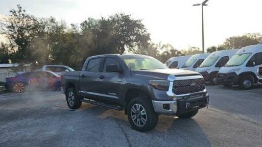 TOYOTA TUNDRA 2018 5TFDW5F10JX751928 image