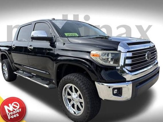 TOYOTA TUNDRA 2018 5TFFY5F12JX241843 image
