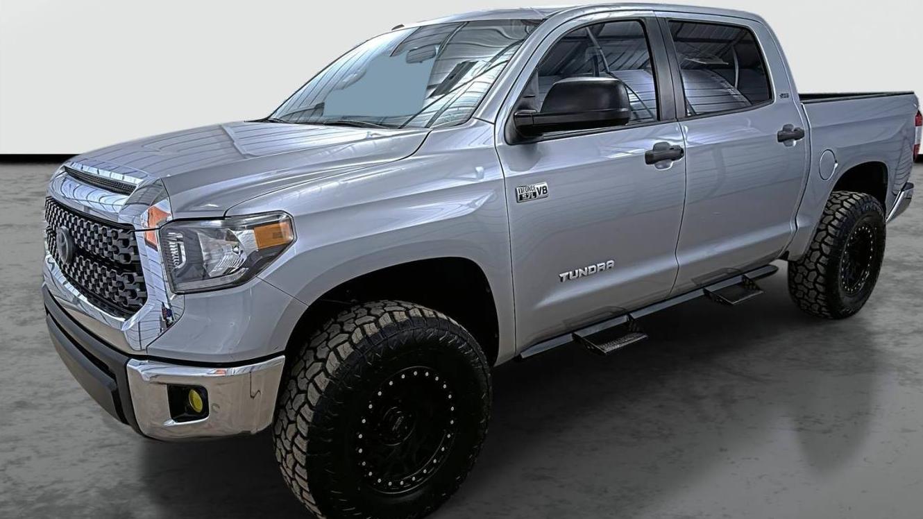 TOYOTA TUNDRA 2018 5TFDY5F14JX695518 image