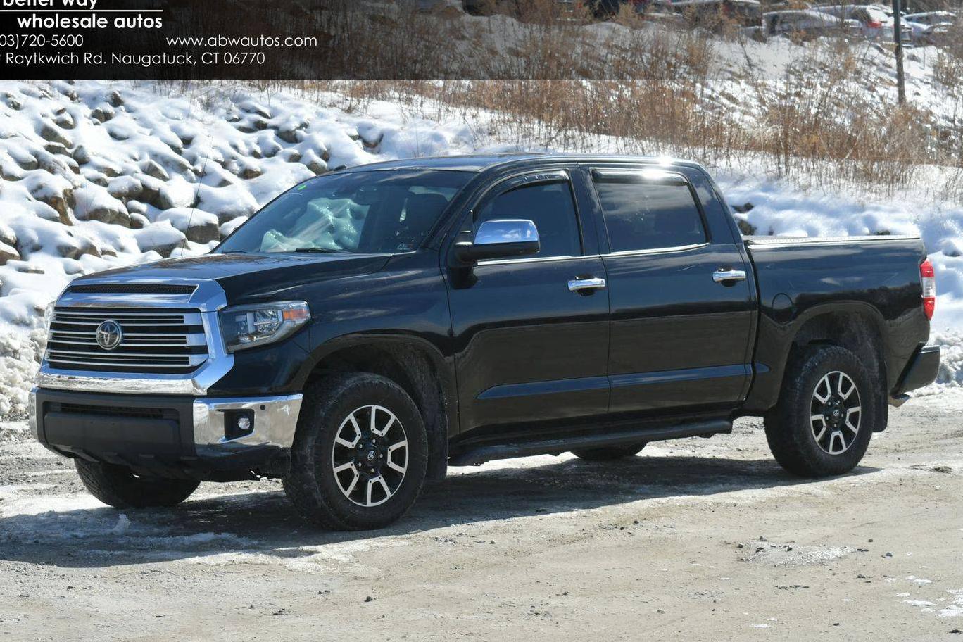 TOYOTA TUNDRA 2018 5TFHY5F1XJX740236 image