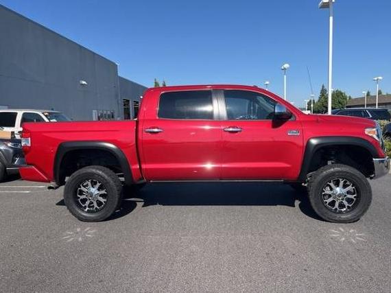 TOYOTA TUNDRA 2018 5TFAY5F16JX694194 image