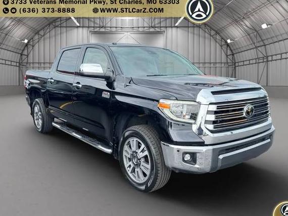 TOYOTA TUNDRA 2018 5TFAY5F19JX687868 image