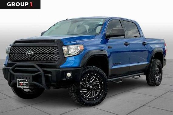 TOYOTA TUNDRA 2018 5TFDW5F12JX715111 image