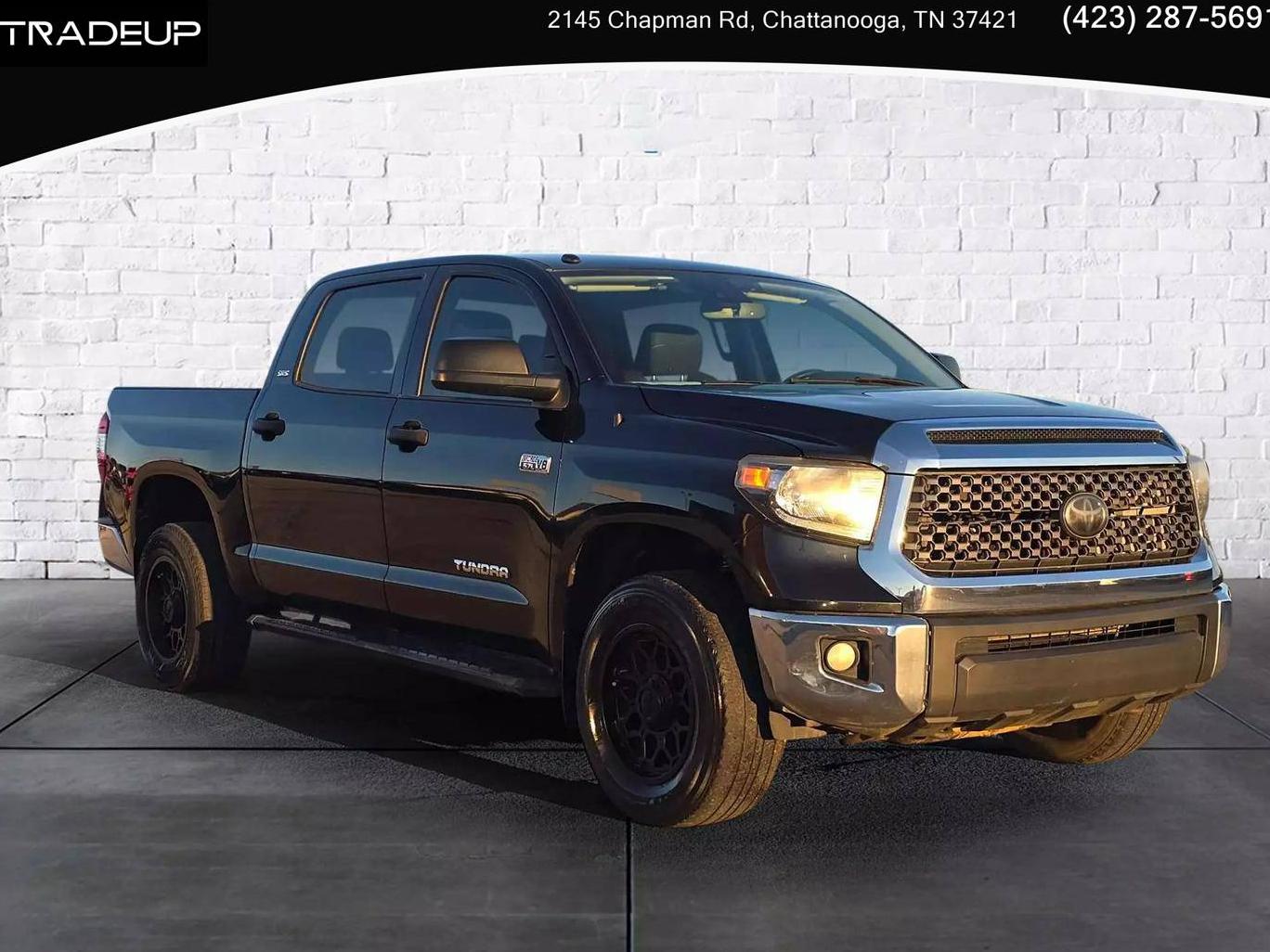 TOYOTA TUNDRA 2018 5TFDW5F10JX751105 image