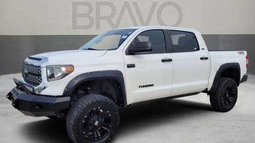 TOYOTA TUNDRA 2018 5TFDW5F13JX747551 image