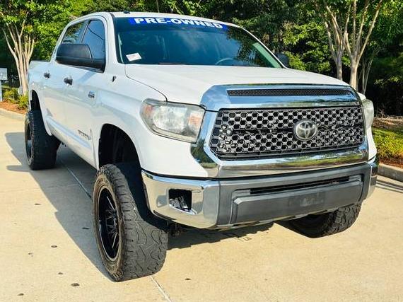 TOYOTA TUNDRA 2018 5TFDW5F10JX687728 image