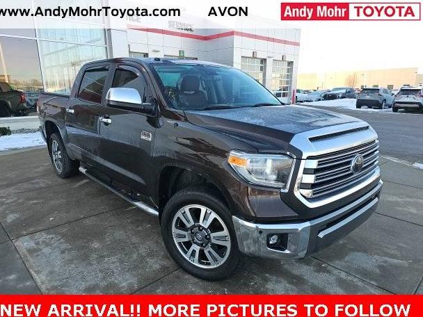 TOYOTA TUNDRA 2018 5TFAY5F19JX719072 image